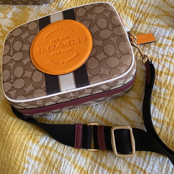 Coach Signature Jacquard Dempsey Crossbody Khaki Sunbeam - Picture 11 of 11